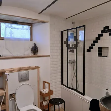 Le Romanesque Apartament